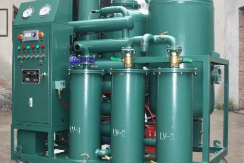 滤油机润滑油多久替换一次？？？？？？？